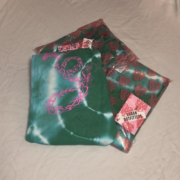 🐲 NEW girl ORDER Tie-Dye Sweats - Picture 4 of 5